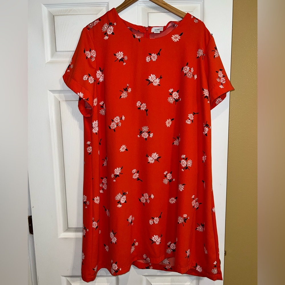 Old Navy Red Floral Midi Dress. Size XXL. EUC